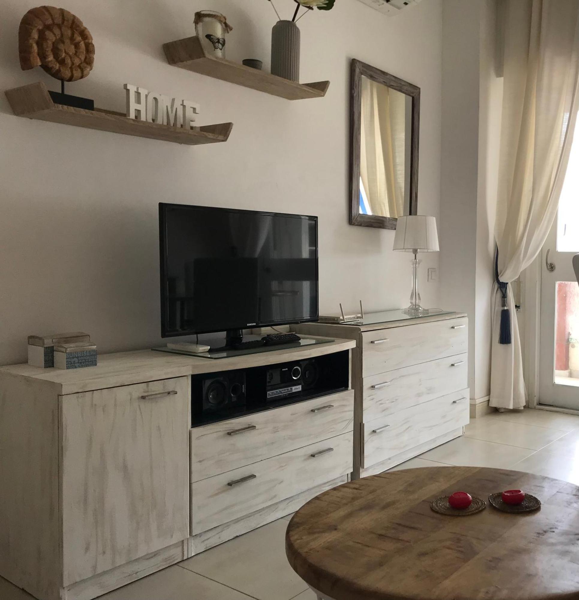 2nd Line - 1 Bedroom - A From Appartement *
